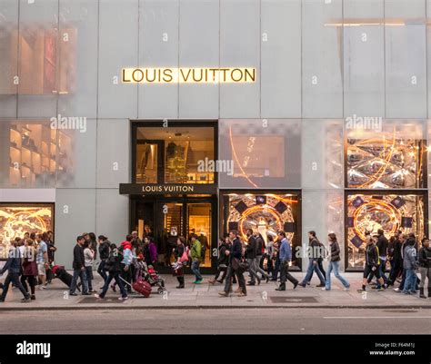 louis vuitton outlet nyc.